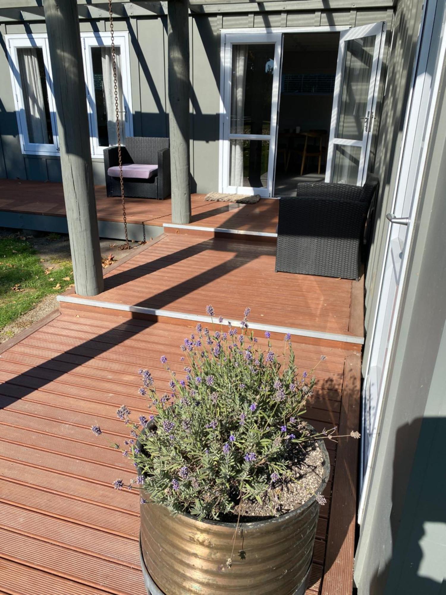 Amuri Villas Clive Exteriör bild
