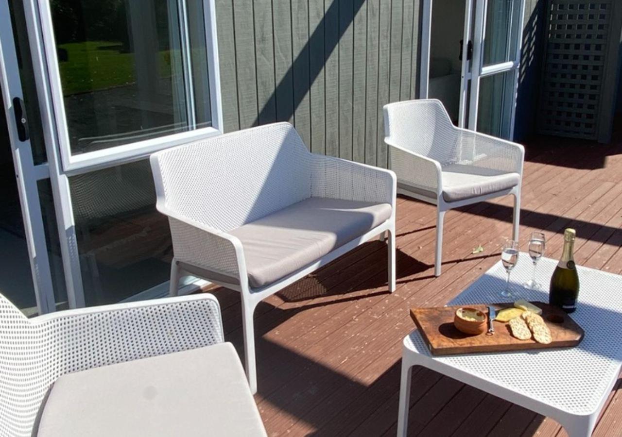 Amuri Villas Clive Exteriör bild